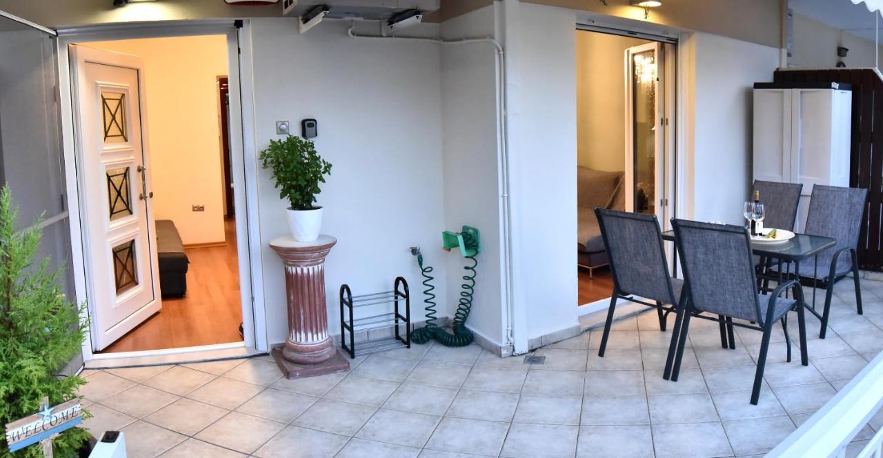 Apartamento Holiday Blue PalaiónTsiflíkion Exterior foto